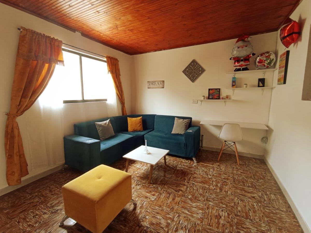 Komodo Alojamiento- Hostal Autoservicio, Ubicado Cerca Al Centro Historico - Bano Privado, Wifi , Cama 2X2 Y Agua Caliente Y Cocina Compartida Попаян Экстерьер фото